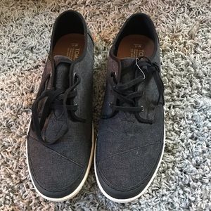 Toms Men’s Shoes size 11